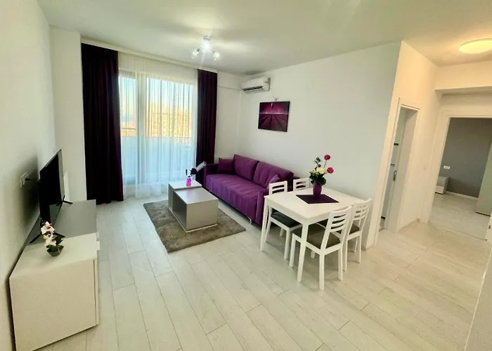 C&Y Solid Residence