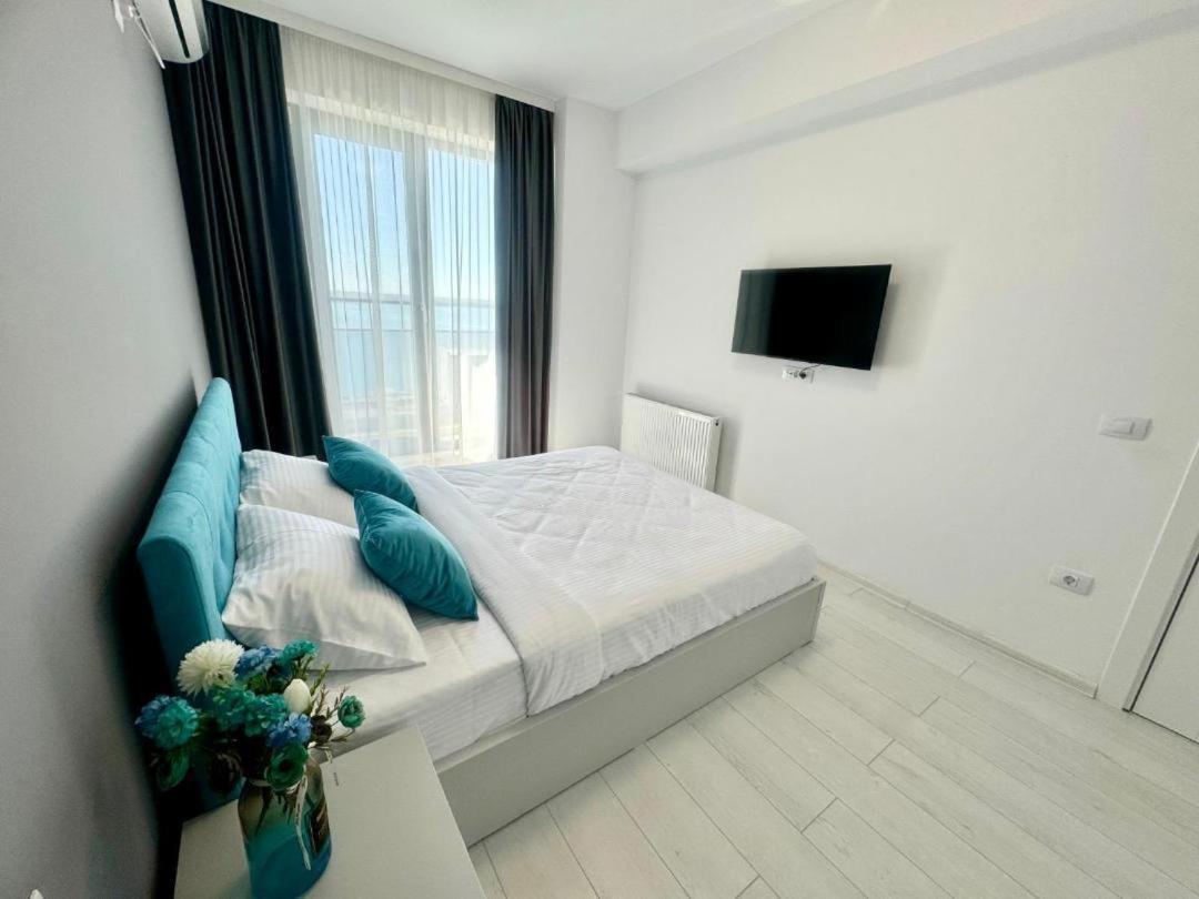 Apartment C&y Solid *