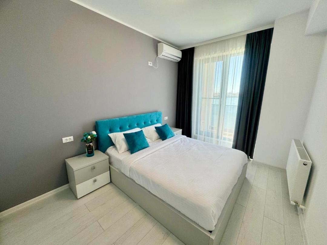Apartment C&y Solid *